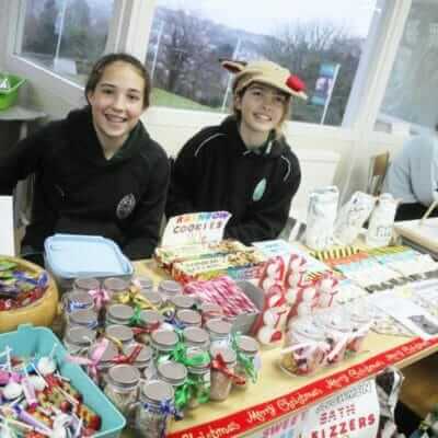 Truro High entrepreneurs and  charity fundraisers bring extra special sparkle to PTA’s Christmas Market